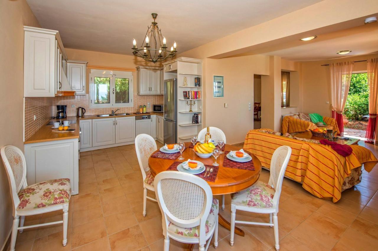 Lourdas Beach View Villa Vlachata Exterior photo